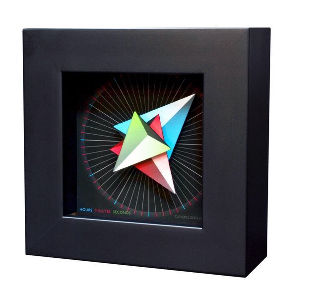 CleverClocks - moderne dekorative Design-Tischuhr/Wanduhr Triangle Größe M (24 cm x 24 cm)
